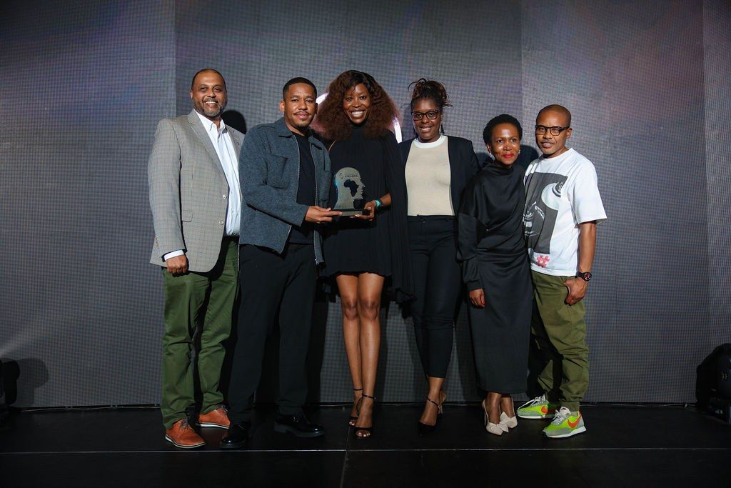 R6 II0856
